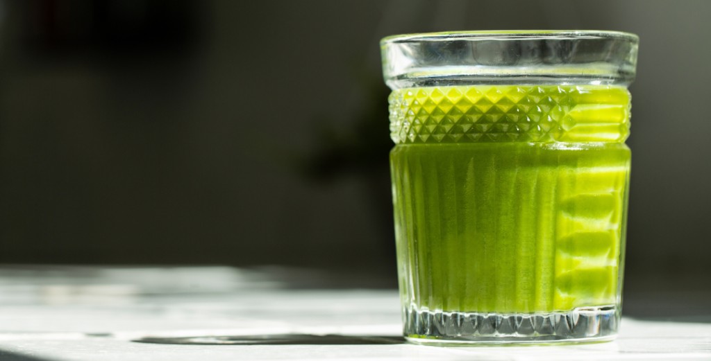 Jus vert riche en Vitamine C et potassium