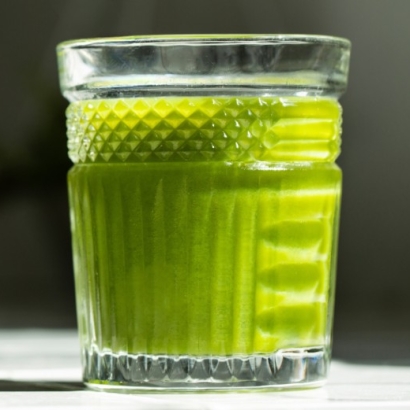Jus vert riche en Vitamine C et potassium